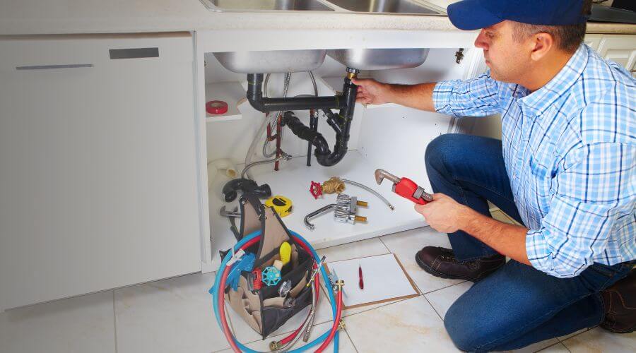 Local expert plumbing services in Hernandez, NM